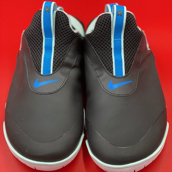 NIKE Zoom